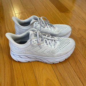 Women's Clifton HOKA size 8
